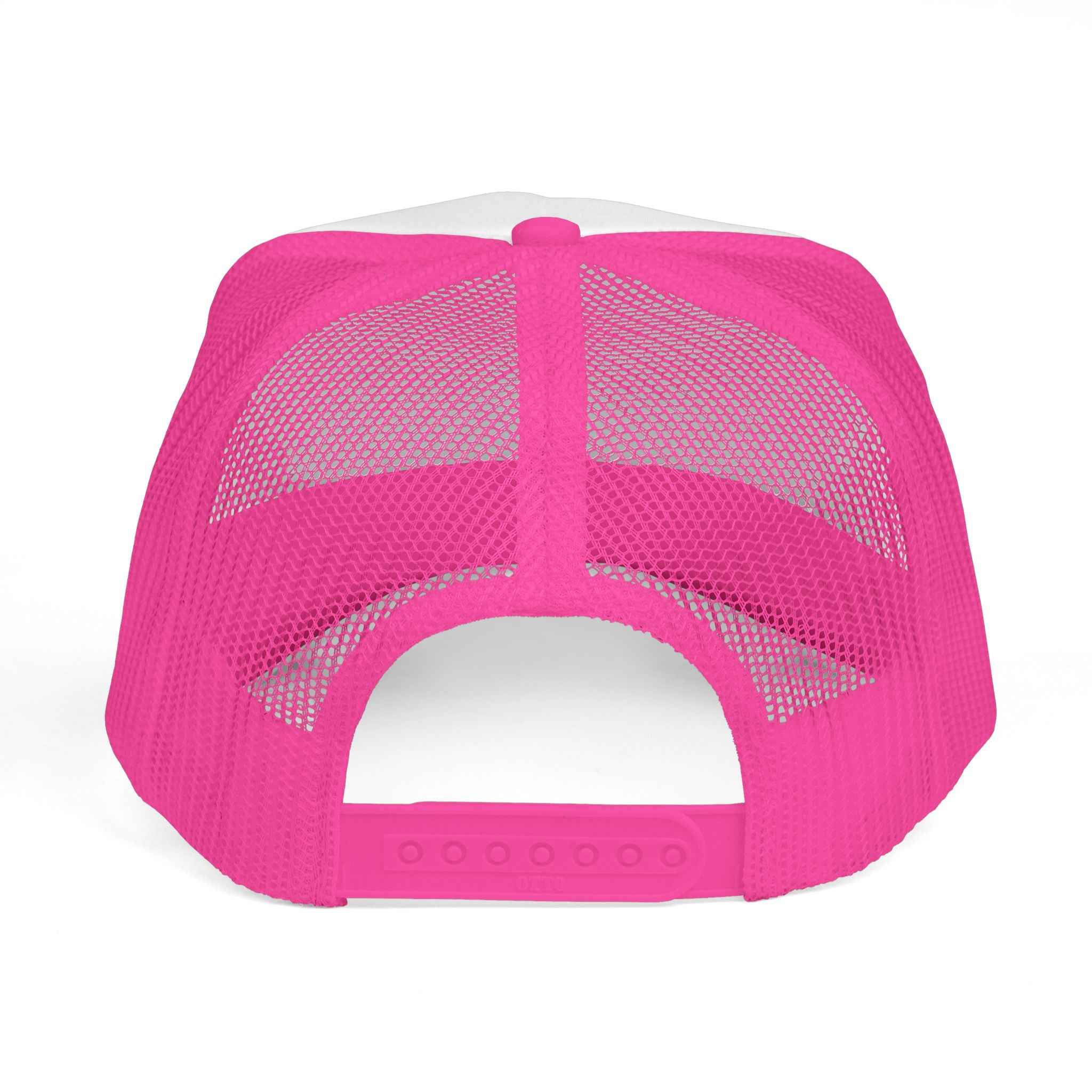 Big Putts Golf Trucker Cap - Hilarious Big Putts Golf Hat for Fun on the Course - Atlas Briefly