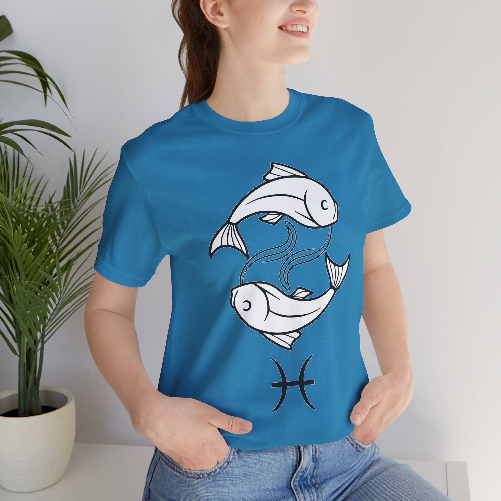 Pisces Zodiac T-shirt - Minimalist Black and White Unisex Tee